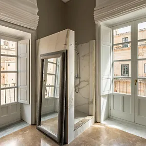 https://seven-rooms-villadorata.sicilyhotelsitaly.net