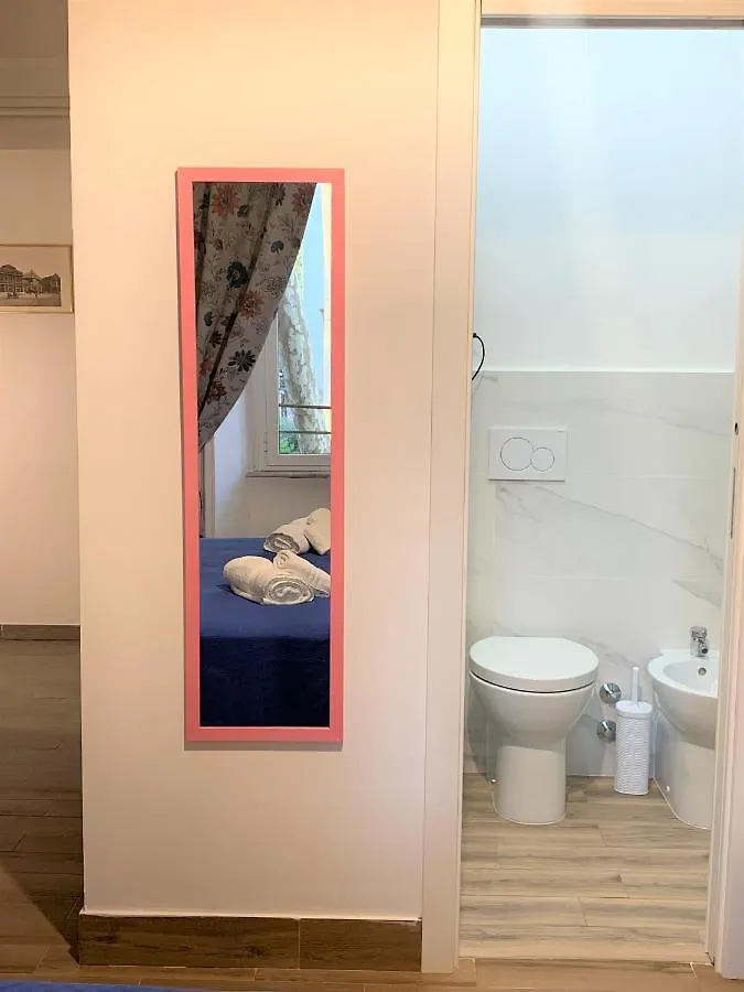 Oda ve Kahvaltı Molly Home Roma